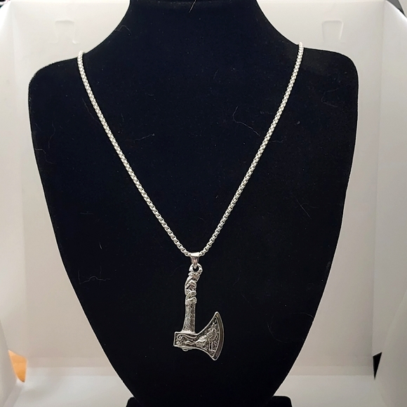 Men's Hatchet Necklace - Picture 1 of 3